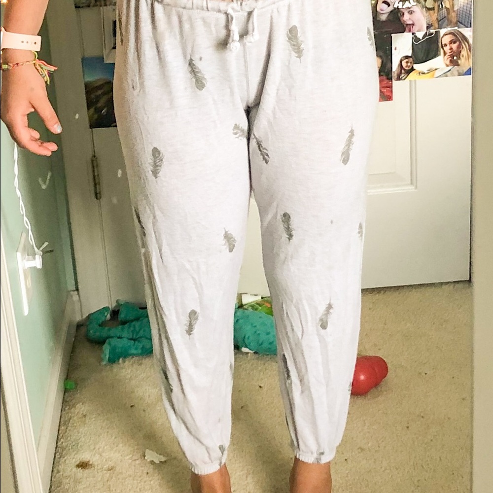 feather print sweatpants